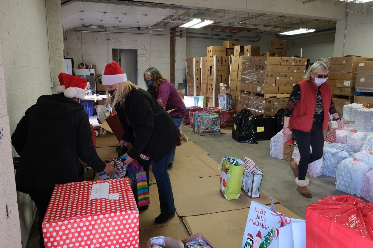 Bingen Food Bank packages